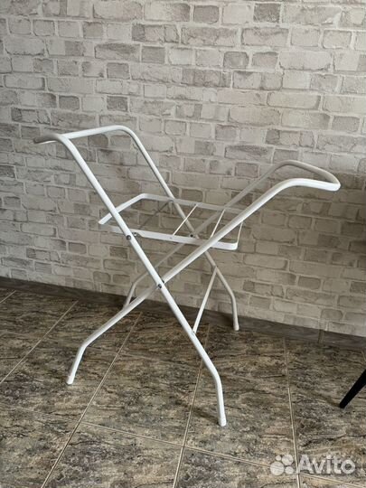 Подставка под детскую ванну