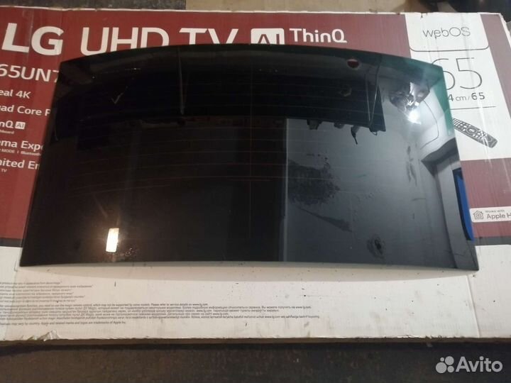 Стекло двери багажника Prius NHW 20