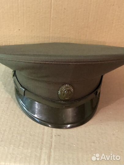 Фуражки офицерские
