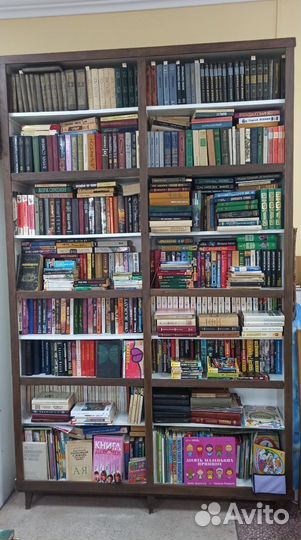 Книги, много разных