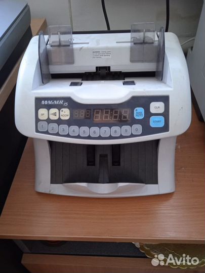 Счетчик купюр банкнот Magner-15
