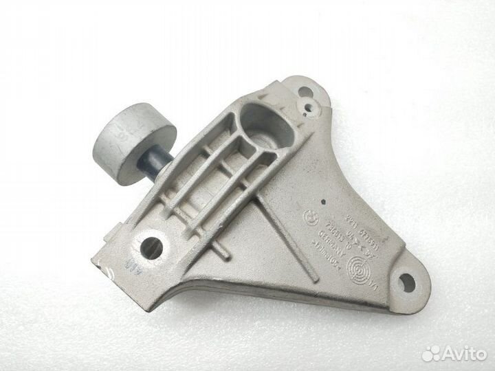 Кронштейн двигателя левый Bmw 5-Series F10 3.0