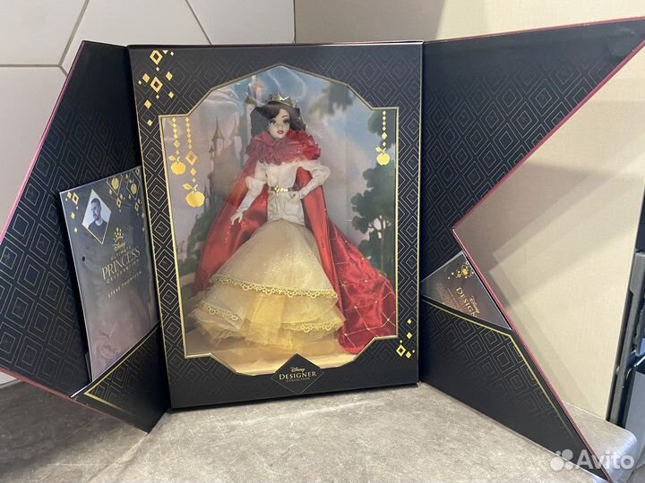 Белоснежка Дисней лимитированный выпукс