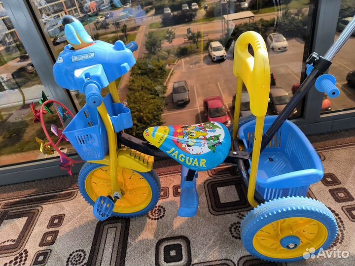 Детский трехколесный велосипед Ягуар