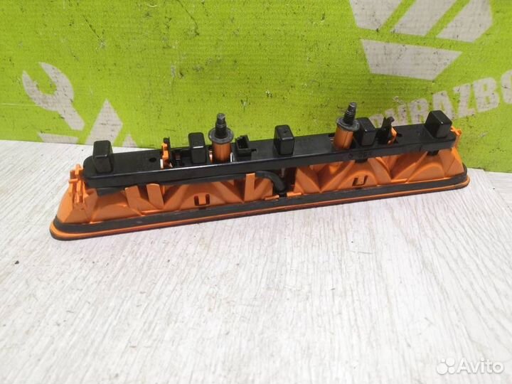 Фонарь задний (стоп сигнал) Пежо 206