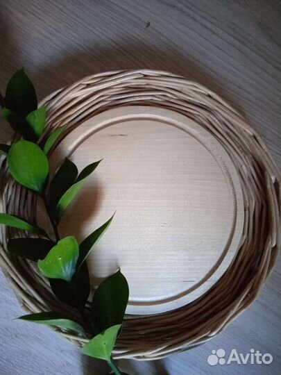 Плетеная хлебница клош из бумажной лозы