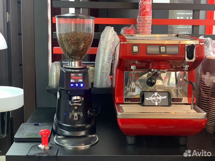 Аренда кофемашины с кофемолкой\кофемашина в аренду