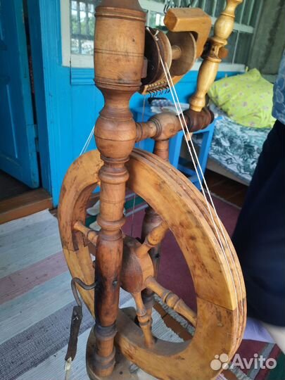 Прялка деревянная старинная