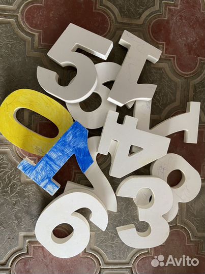 Цифры деревянные