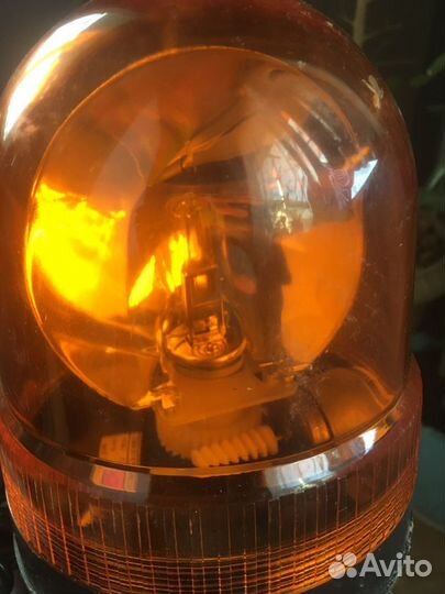 Маяк проблесковый на магните