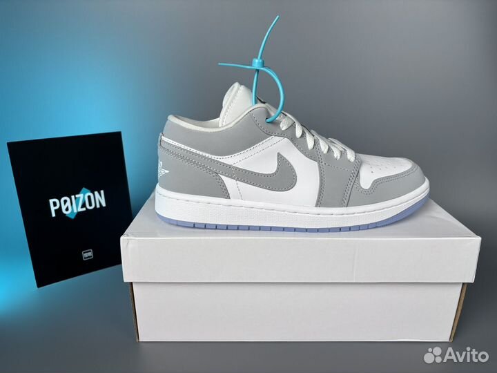 Кроссовки оригинальные Nike Air Jordan 1 Low 39 EU