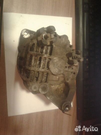 Генератор Пежо 605 на запчасти