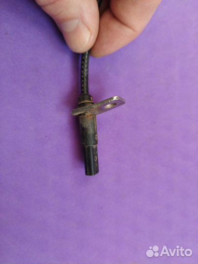 Датчик абс abs передний правый Suzuki Grand Vitara