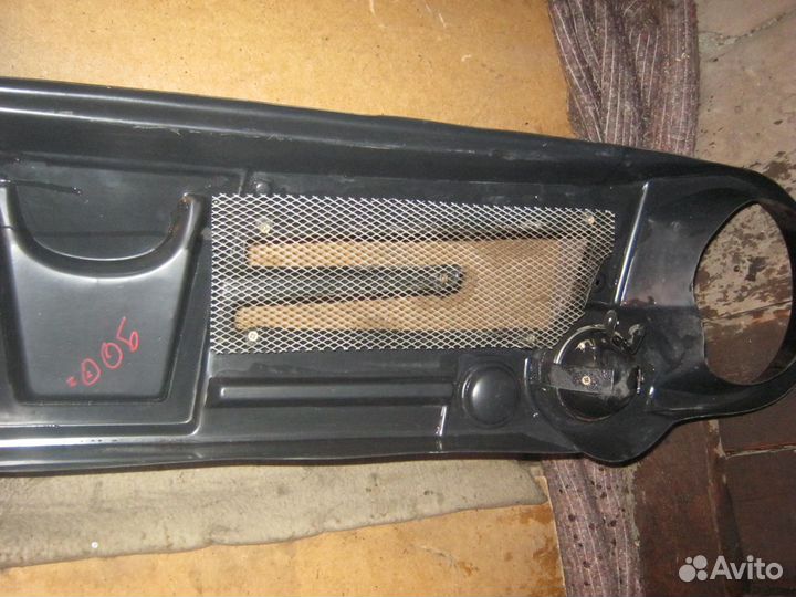 Решетка радиатора