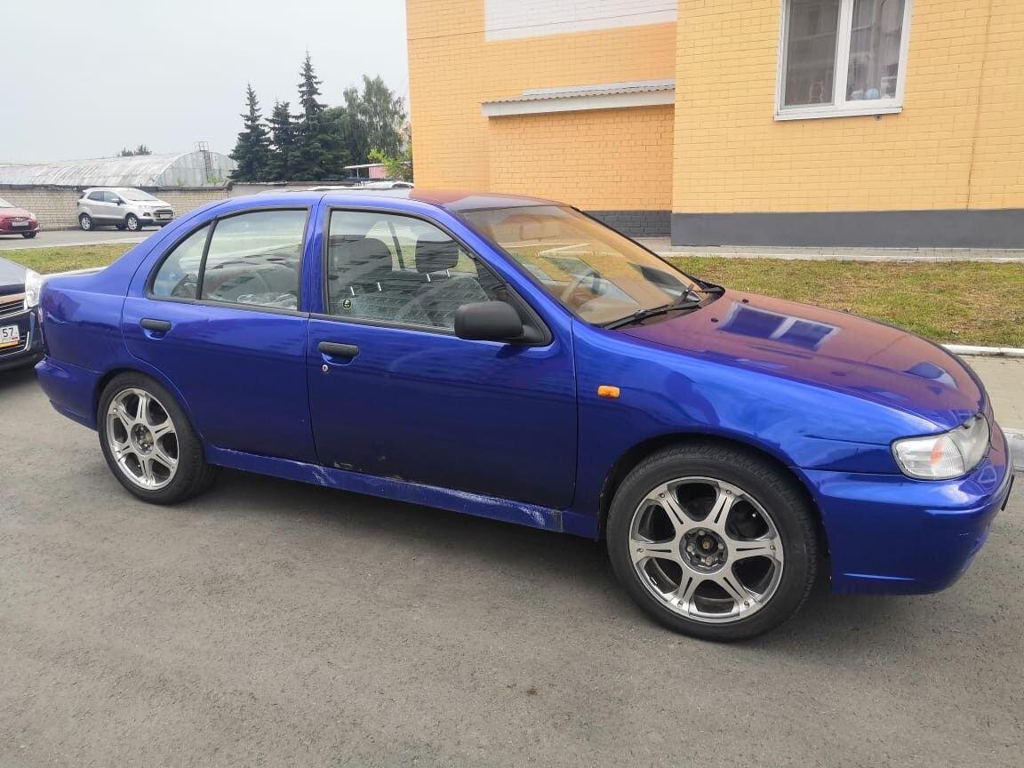 Nissan Almera: фото владельца