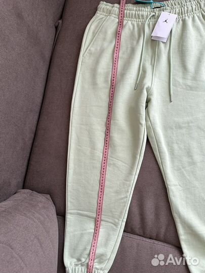 Продаю джоггеры Jordan PSG