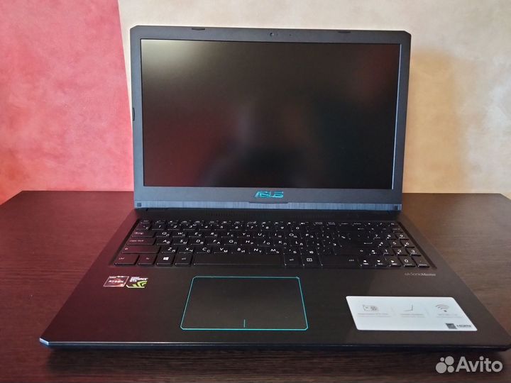 Ноутбук Asus F570ZD-DM288T