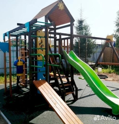 Детская площадка без заноз