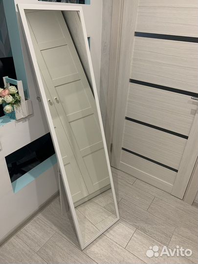 Зеркало напольное