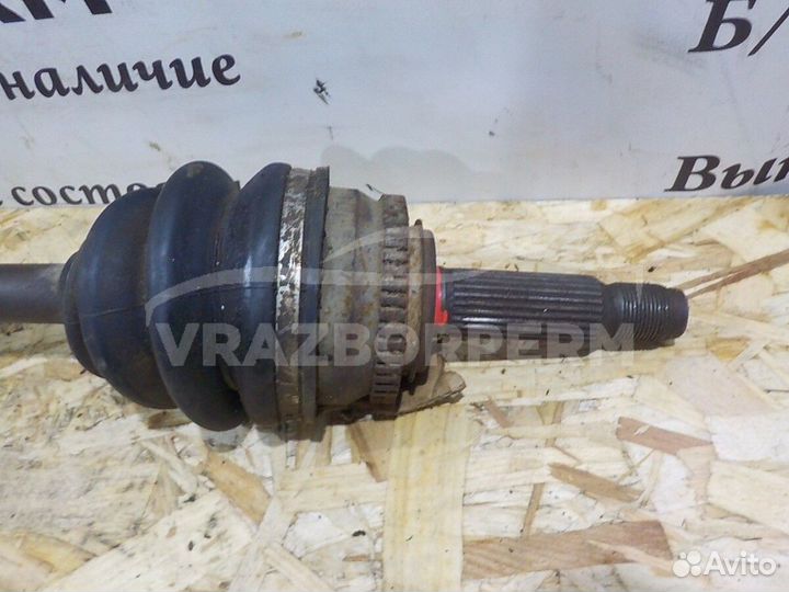 Вал приводной передний правый (привод в сборе) Hyu