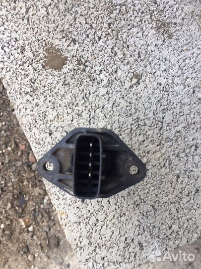 Датчик расхода воздуха nissan Expert QG 18