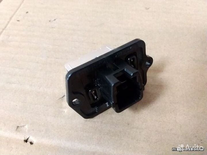 Резистор отопителя Suzuki Vitara IV