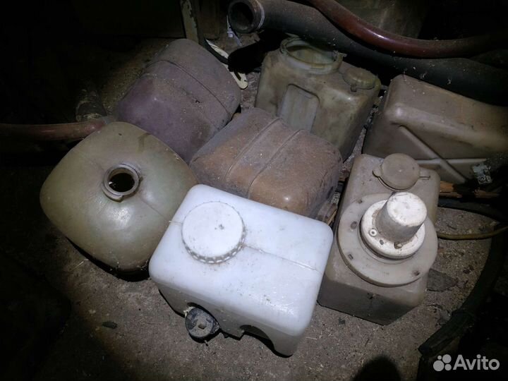 Бачок расширительный, омывателя ваз 2101 - 2107