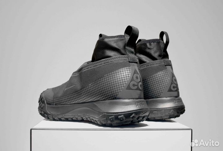 Nike ACG Mountain Fly (41/42, Демисезон, Вечные)