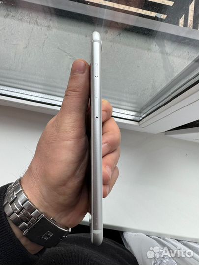 iPhone 8 Plus, 64 ГБ