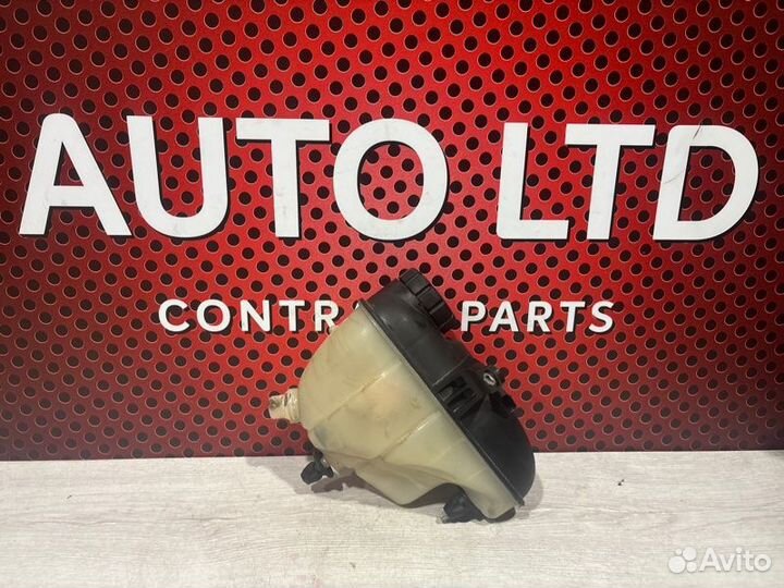 Бачок расширительный Mercedes-Benz S-Class W222