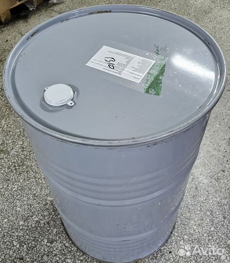 Бочка металл с крышкой и обручем 200л пищевая