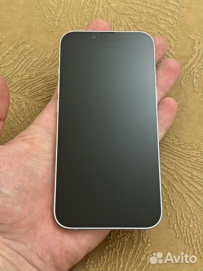 iPhone 14, 256 ГБ