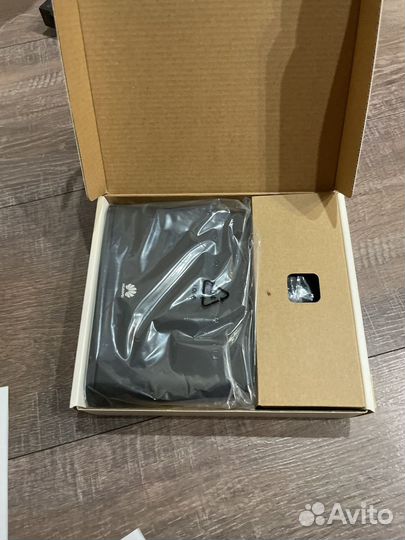 Роутер huawei Wi-Fi B311-221