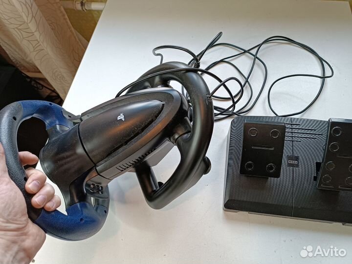 Игровой руль для Ps4 hori Racing Wheel 4