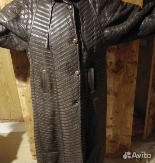 Дубленка женская р. 50