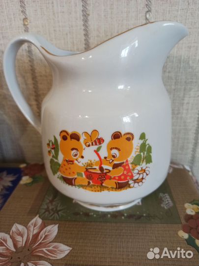 Фарфоровый кувшин СССР. Тернопольский завод