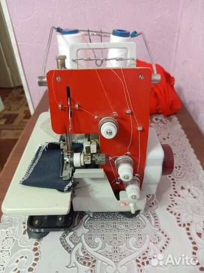 Оверлок для швейной машины