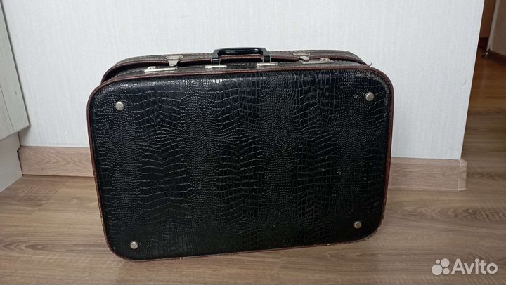 Кожаные чемоданы СССР б/у