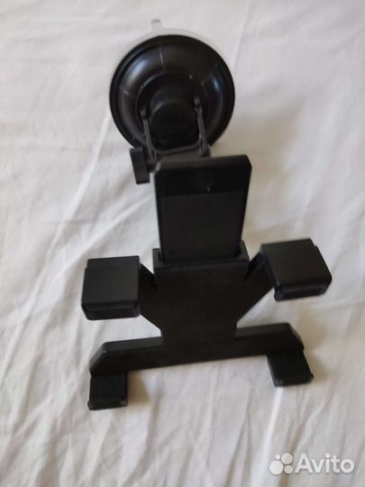 Держатель для планшета в машину