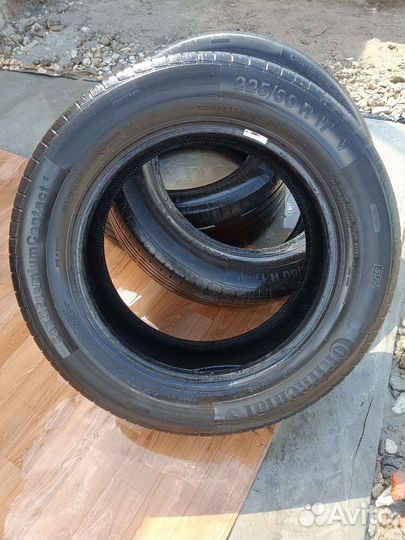 Continental ContiPremiumContact 5 SUV 225/60 R17 80S