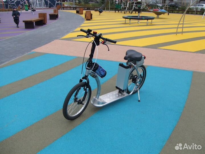 Продам эксклюзивный электросамокат