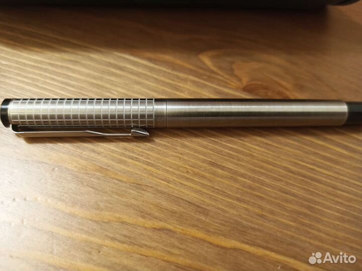 Ручка паркер роллер