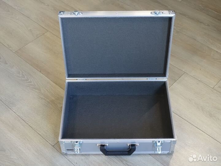 Кейс алюминиевый