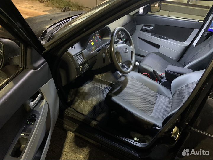 LADA Priora 1.6 МТ, 2011, 156 000 км