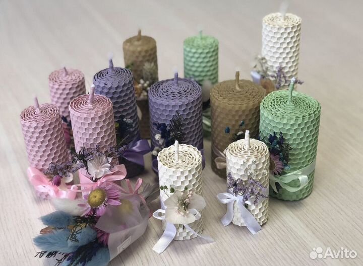 Свечи из вощины с сухоцветами