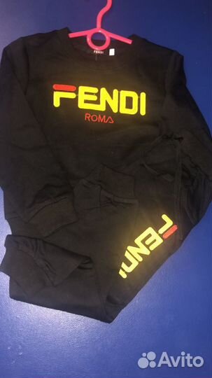 Спортивный костюм