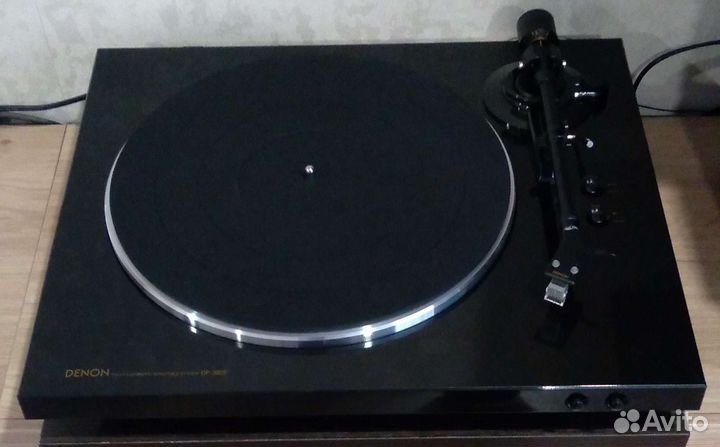Проигрыватель винила Denon DP-300F