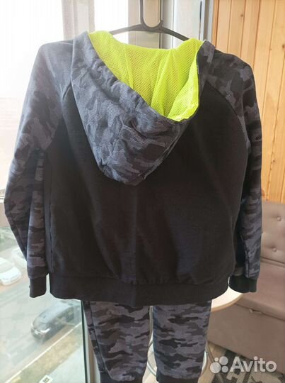 Спортивный костюм для мальчика 140 146