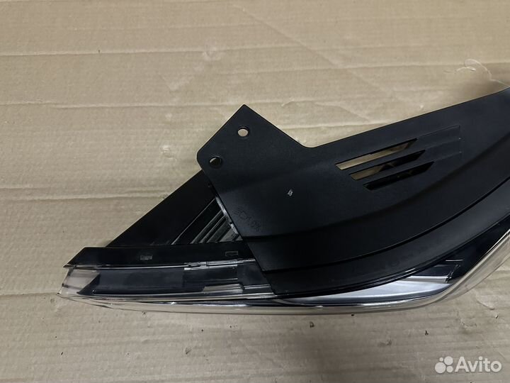 Hyundai Santa Fe 4 дневной ходовой огонь левый