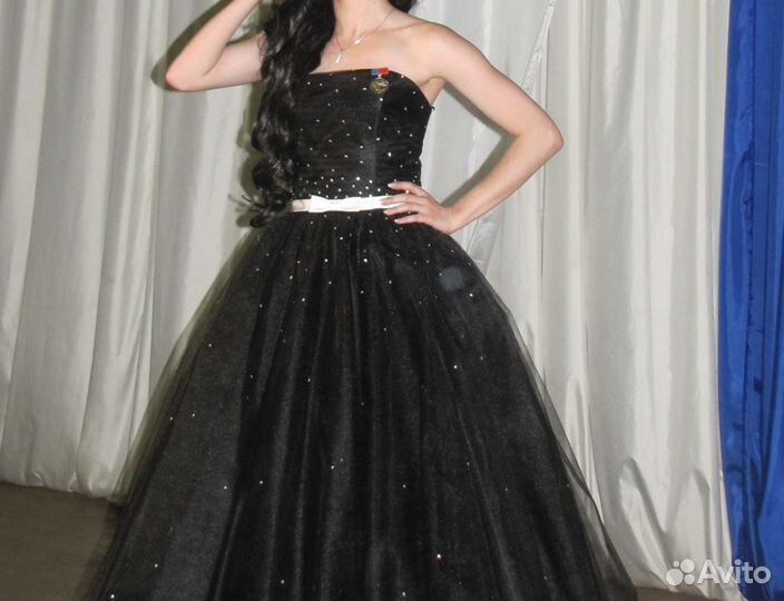 Продам красивое выпускное платье